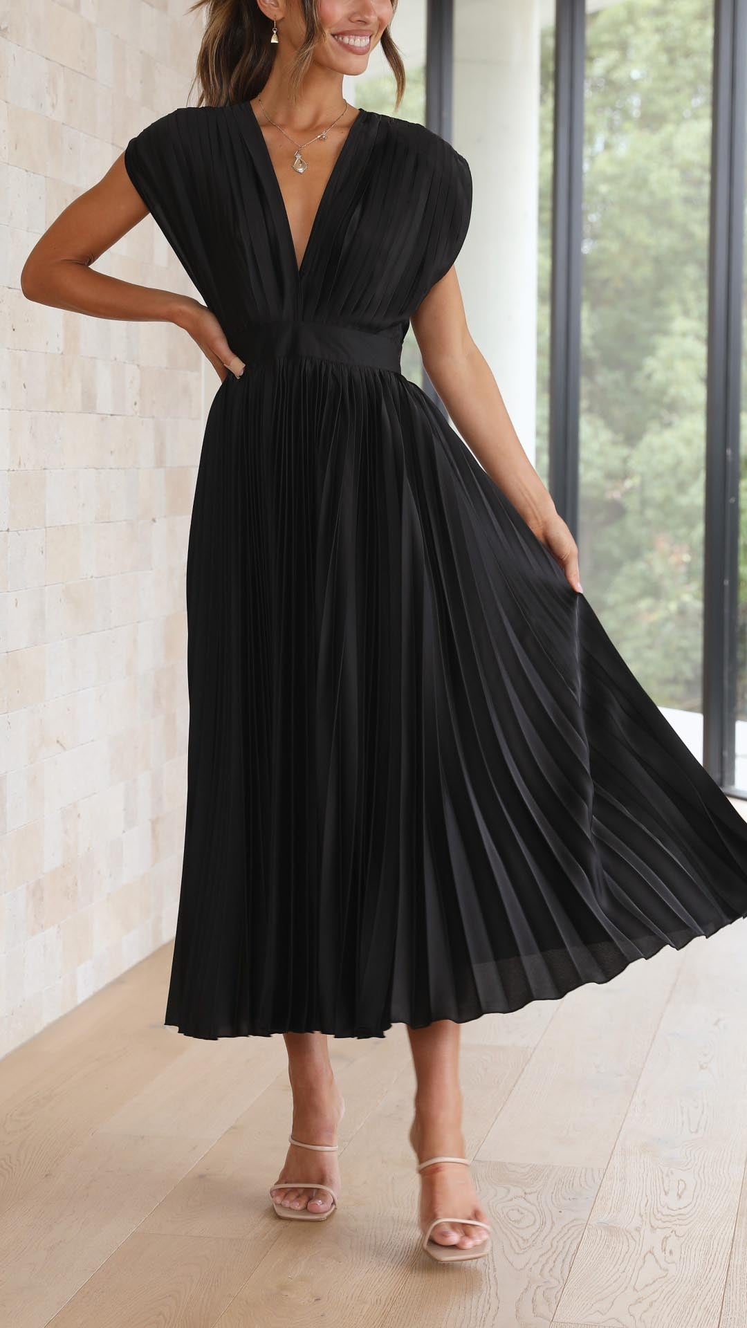 Alexis – Robe plissée élégante