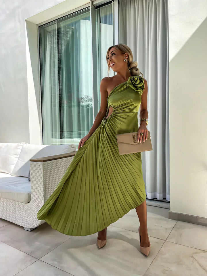 Véronique – Robe à épaules fleuries